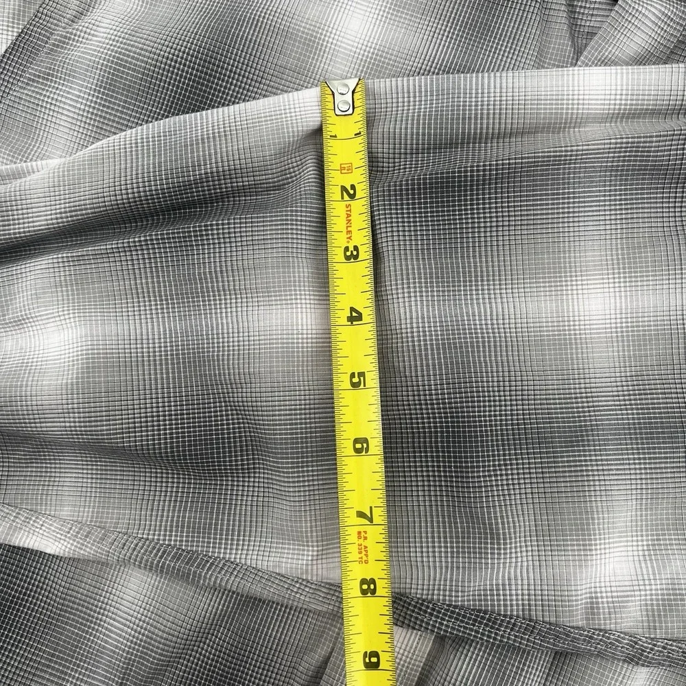 Thomas Dean Men's Shirt L Black Gray Gradient Plaid Long Sleeve Button Front‎